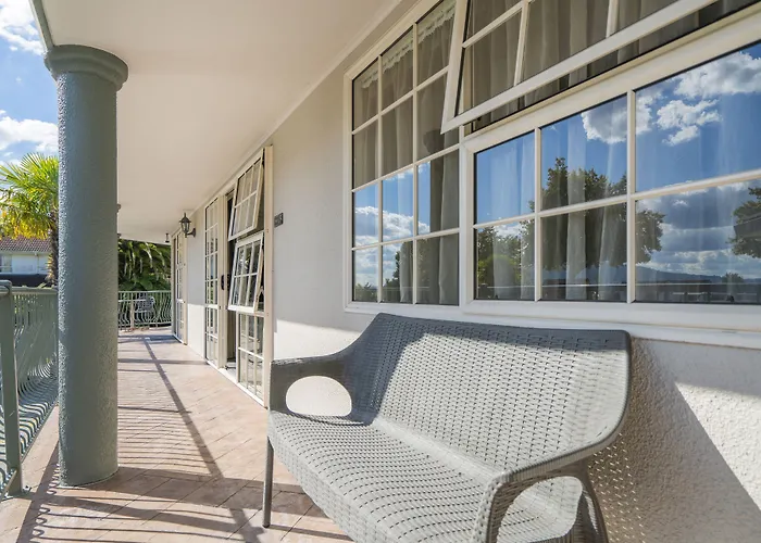 Silver Fern Rotorua Suites&Spa
